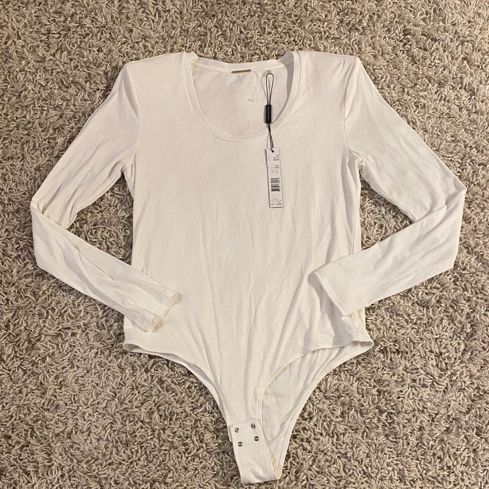 Elie Tahari Cream Long Sleeve Bodysuit size M NWT